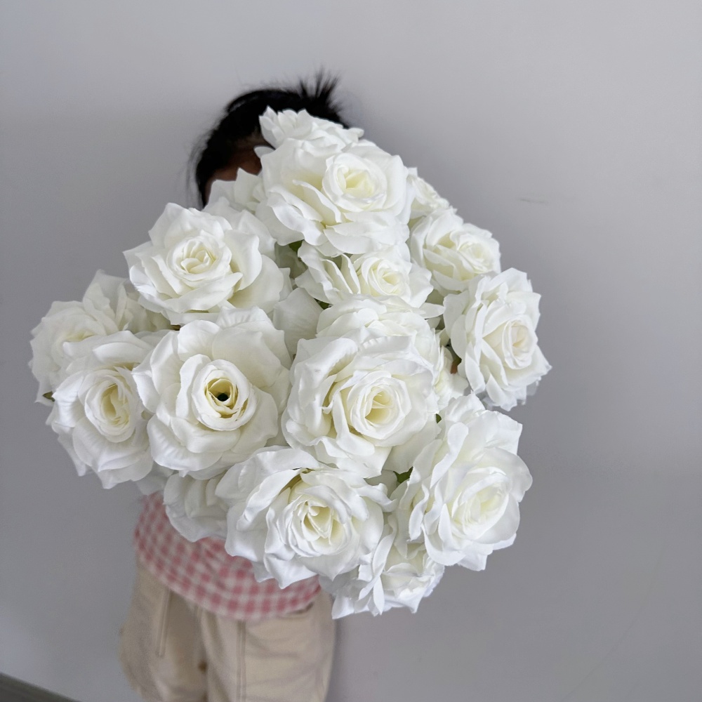 Beautiful 9 Heads Roses Bouque - Baby Nursery Vintage ulasan dan harga