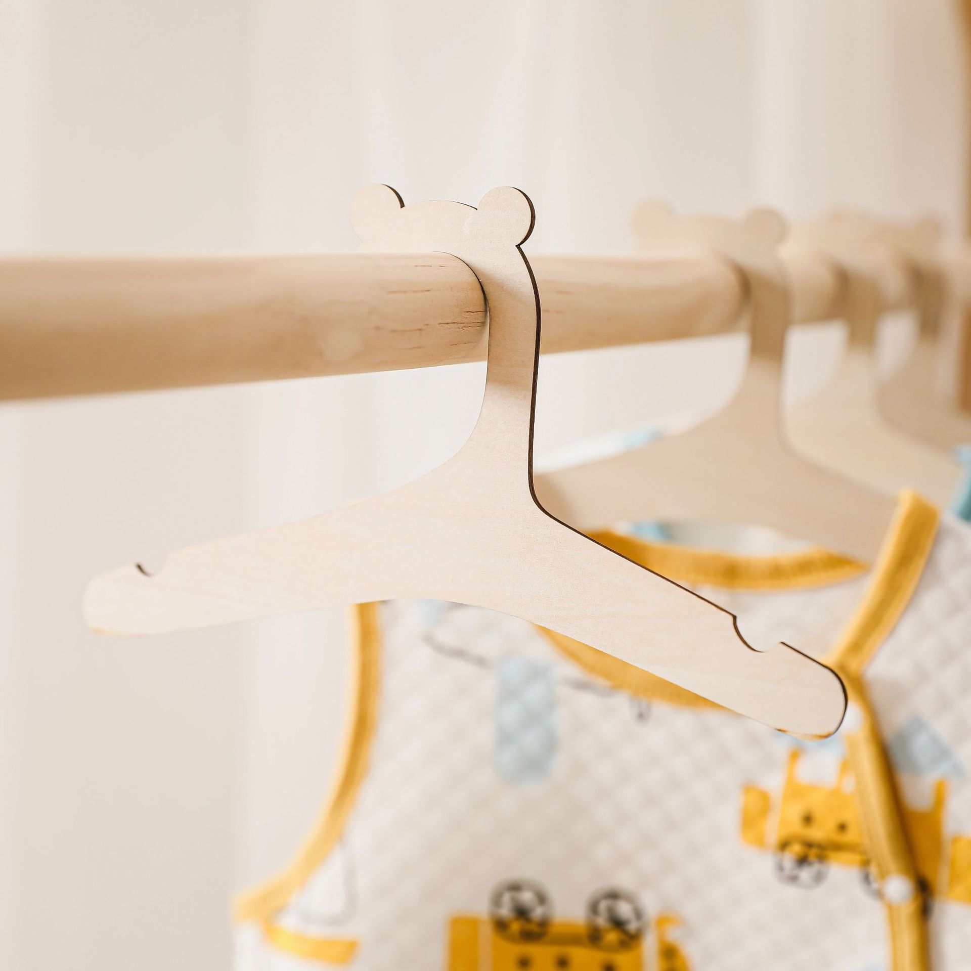 5/10pcs Wooden Baby Hangers Ki - Baby Nursery Uniform ulasan dan harga
